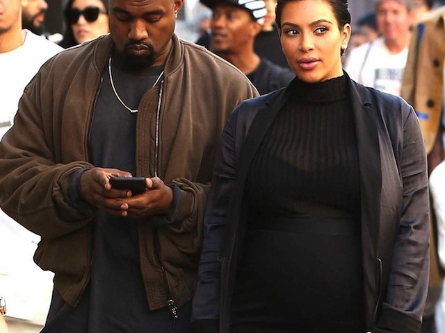 Kim Karda­shian et Kanye West : leur quoti­dien depuis la nais­sance de leur deuxième enfant