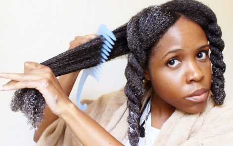 Soleil, lisseur, sèche cheveux : un remède maison pour protéger les cheveux contre la chaleur