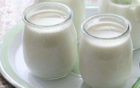 4 recettes de yaourts « faits maison » à partir d’un an